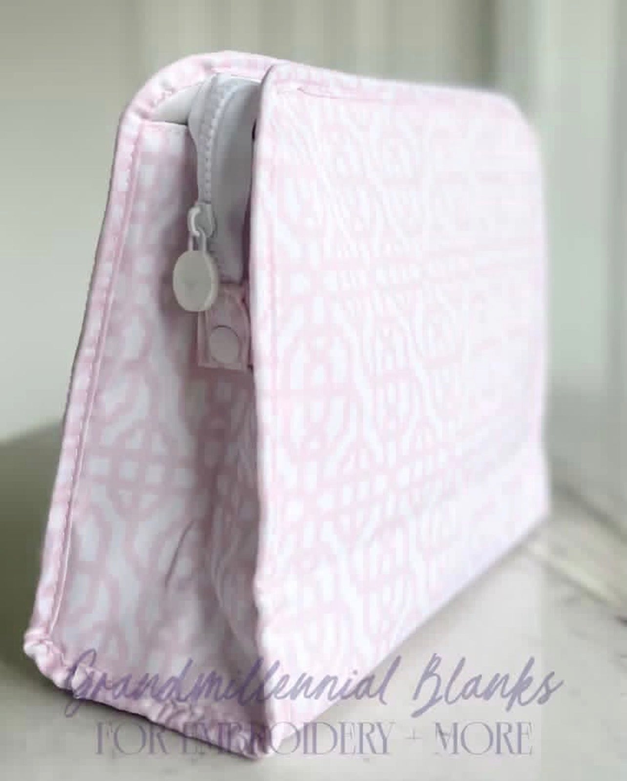 Nylon Pouch