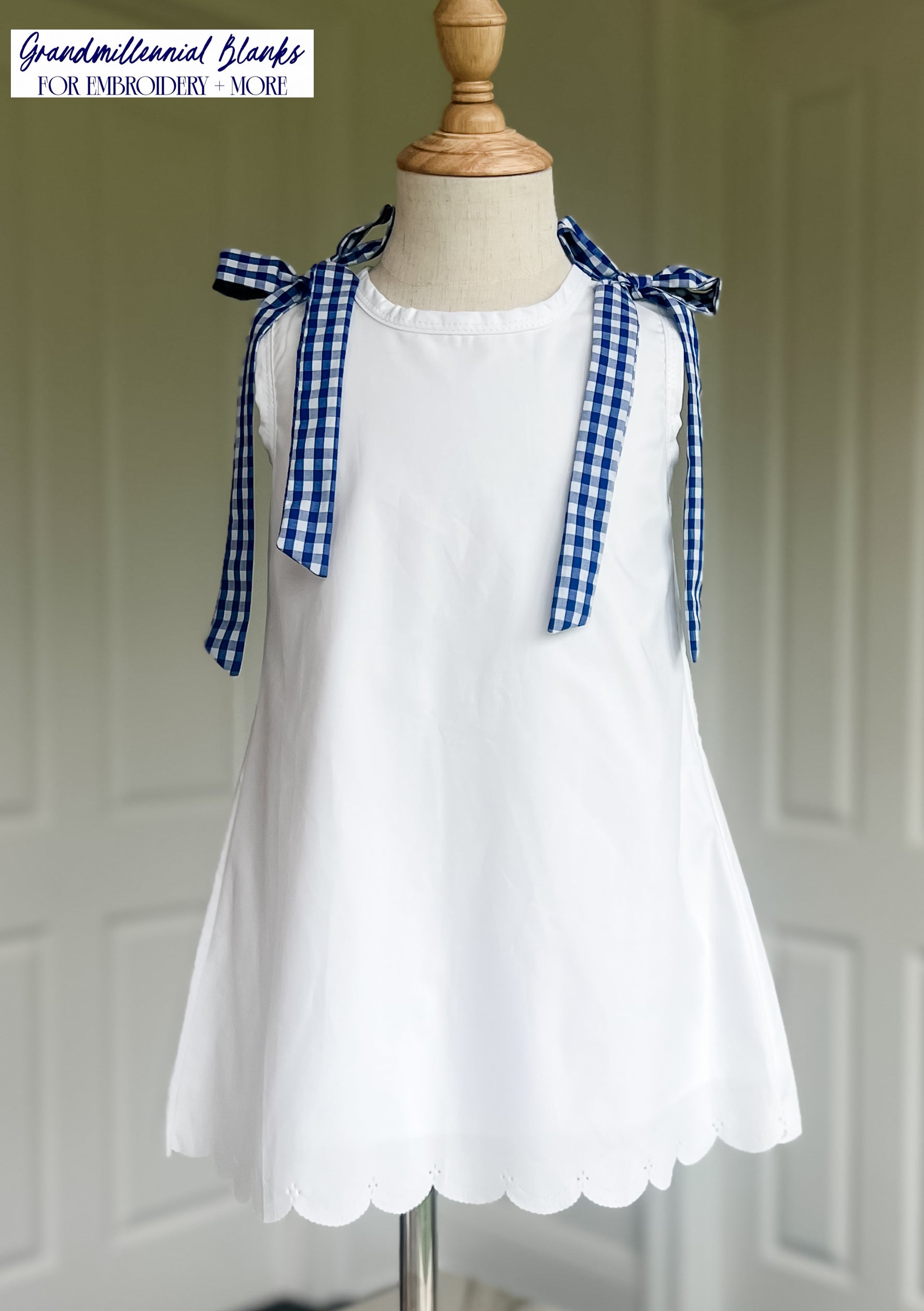 GAMEDAY, Dress