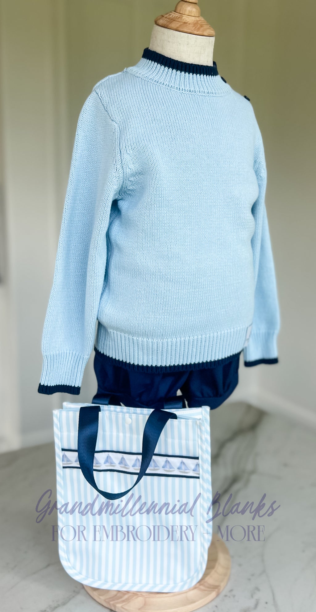 LUKE Sweater