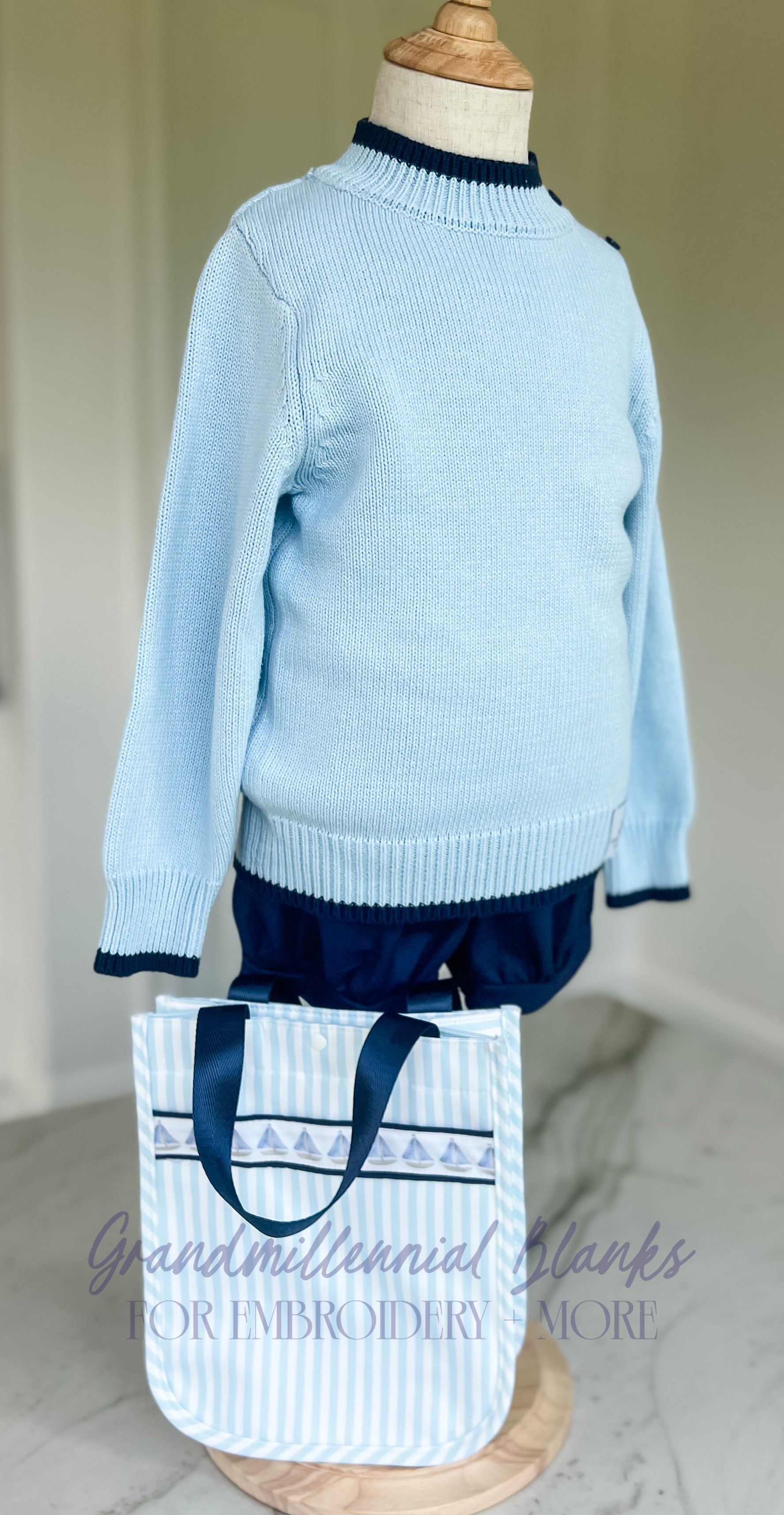 LUKE Sweater